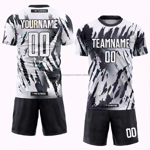 Ensemble Maillot et Short de Football Personnalisé Respirant Séchage Rapide Anti-Bactérien Impression Numérique 100% Polyester Uniforme de Football Vente en Gros OEM - Product Image 5