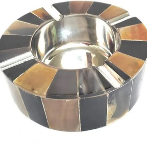 Cendrier en corne de boeuf fait main pour la saison des vacances Cendrier en corne de boeuf avec des motifs naturels uniques acceptant les personnalisations - Product Image 6