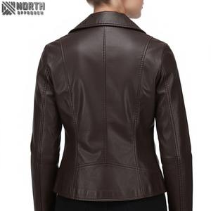 Veste en cuir pour femme en PU blanc de haute qualité, veste d'hiver respirante tricotée personnalisée pour l'extérieur - Product Image 2