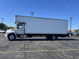 Camión de Carga Usado del 2022 Diseñado para Logística Equipado con un Motor Diésel Duradero y Transmisión Manual - Product Image 5