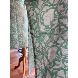 Bata de Baño Kimono con Estampado Floral Celadon, Tejido Suave, Talla Única para Primavera, con Botones y Cordón Ajustable, Transpirable, Ideal para Novias o Uso Casual - Product Image 4