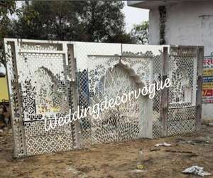 Plataforma de escenario de boda de lujo con fondo de espejo Decoración elegante para ceremonia de matrimonio y recepción Diseño modular duradero - Product Image 3