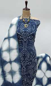 Costume Salwar Pakistanais en Soie Chinon Véritable Design Traditionnel avec Ensemble Dupatta - Product Image 2