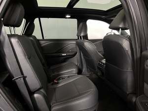 Clean Used 2024 Lexu_s TX 350 Premium FWD con paquete de tecnología de techo solar Asientos de tela Navegación de arranque remoto Asientos de tercera fila - Product Image 5