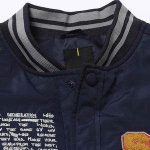 แจ็คเก็ตบอมเบอร์สำหรับผู้ชายเสื้อแจ็คเก็ตบอมเบอร์พิมพ์โลโก้ออกแบบได้ตามต้องการ - Product Image 6