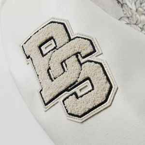 Veste de baseball varsity en cuir et laine sur mesure de haute qualité avec logo brodé et design imprimé - Product Image 6