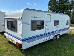 Caravana Camper Todoterreno Ligeramente usado Limpio 4x4 Remolque de viaje de lujo Caravana Campers Precio razonable En stock Nuevas caravanas Campers - Product Image 4