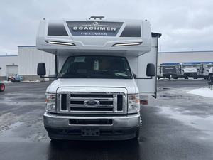 Nuevo Modelo 2025 Coachmen Freelander 29K-B-F - Product Image 5