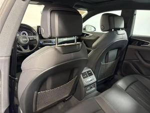 Sedán Deportivo A5 de Lujo Verificado 2024, Estilo Alemán, 45 Premium Plus, Asientos de Cuero, Volante a la Izquierda, Caja de Cambios Automática, Color Oscuro - Product Image 3