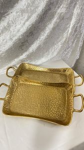 Elegante bandeja metálica de chocolate con superficie pulida para devolver regalos y mesas de postres festivos - Product Image 3