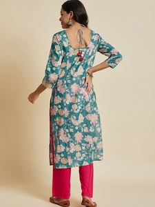 Kurta Tradicional India para Mujer, Diseño Floral Impreso, Cuello en V, Manga Larga, Algodón Teñido, Corte en A, para Verano - Product Image 2