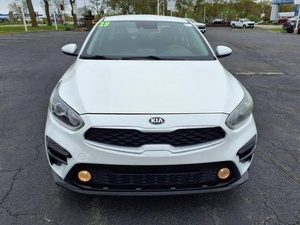 2019 pour Forte LXS, conduite à gauche, sièges en cuir, feux LED, pneus R19, transmission automatique - Product Image 2