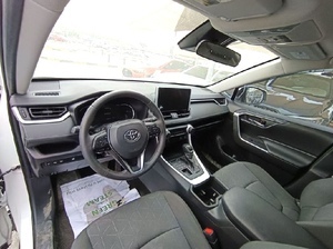 Toyota RAV4 XLE 2.5L 2024 Usado, 270hp, 4x4, Gasolina, 2 Ejes, 4 Cilindros, Euro 6e, Transmisión Automática, Volante a la Izquierda - Product Image 2