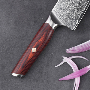 Couteau de chef de cuisine style japonais en acier Damas à lame ultra tranchante personnalisé de qualité supérieure OEM ODM Service - Product Image 3