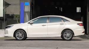 รถยนต์ไฟฟ้าแบบซีดาน เกียร์ CVT พวงมาลัยซ้าย ไฟ LED สภาพดี ระยะทาง 401-500 กม. แบตเตอรี่ 110kWh มอเตอร์ 150-200kW - Product Image 3