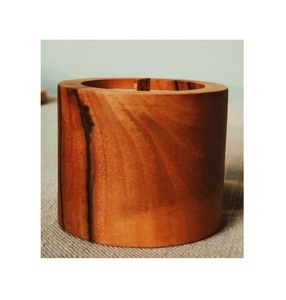 Anneaux de serviette en bois naturel écologiques, faits à la main, lisses et polis, décoration de table pour banquet, mariage et restaurant - Product Image 4