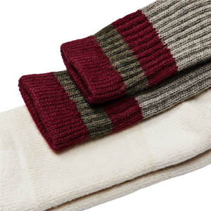 Men <b>Combed</b> Cotton Printing Logo Crew Socks High Quality Casual Waterproof Socks Knitted Streetwear Socks Regular Wear - Product Image 3