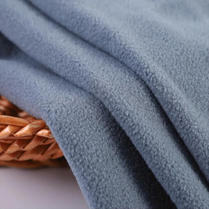 Sweat à capuche tendance, tissu lourd 500 g/m², motif brodé avec poche kangourou, coupe unisexe pour un confort quotidien - Product Image 5