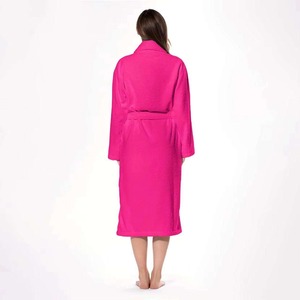 Peignoir de luxe unisexe pour hôtel, personnalisé, micro pour femme, thermique, longueur genou, épais, avec logo frontal et capuche pour le printemps - Product Image 2