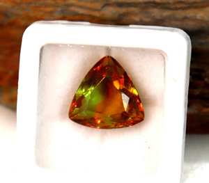 Pierre précieuse alexandrite certifiée CGI du Brésil Pierre alexandrite changeante multicolore 8Ct Trillion Cut Loose Alexandrite Gemstone - Product Image 2