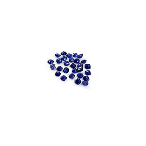 Saphir bleu naturel de Bangkok, taille radiant, poli, calibré, coussin 3mm et 4mm, à facettes, avec effets lumineux jaunes et roses - Product Image 4