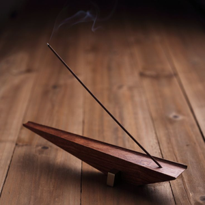 Brûleur d'encens en bois moderne pour attrape-cendres et support d'agarbatti purement fait à la main et composé de bois de haute qualité - Product Image 6