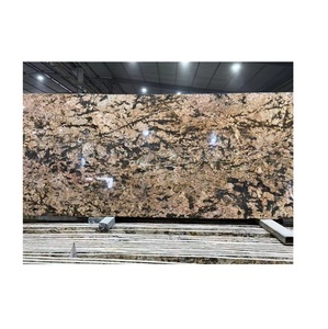 Dalles de marbre or de l'Alaska pour cuisine et salle de bain modernes Finition de surface polie durable à haute brillance pour revêtement mural et revêtement de sol - Product Image 1