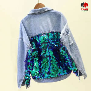 แจ็คเก็ตยีนส์ดีไซน์เฉพาะของ Ryan Pro Gear สำหรับผู้หญิง ผ้าสวมใส่สบาย ระบายอากาศได้ดี พร้อมโลโก้แบบกำหนดเอง - Product Image 4