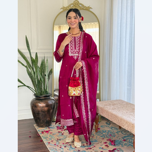 Salwar Kameez, costume exclusif artisanal ethnique pakistanais de luxe avec broderie royale et Dupatta pour la fête - Product Image 1