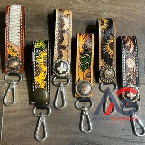 Venta al por mayor promocional de mano de cuero de muñeca llavero de alta calidad de cuero genuino llavero de Metal Concho regalo de promoción - Product Image 1