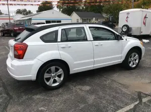Dodge Caliber 2012 en parfait état - Product Image 2
