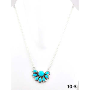 Collier en turquoise de Kingman du sud-ouest et argent sterling, fait main, motif en forme de fleur - Product Image 1