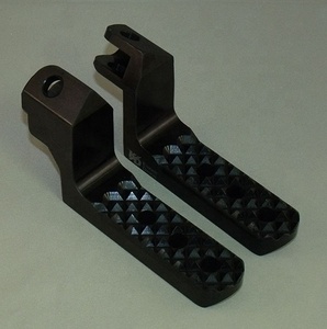 CNC-Bearbeitung Motorrad teile Benutzer definierte nicht standard mäßige vordere Fußrasten Motorrad-Stöpsel - Product Image 3