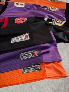 <span class=keywords><strong>Maillot</strong></span> <span class=keywords><strong>de</strong></span> football américain personnalisé avec <span class=keywords><strong>col</strong></span> en <span class=keywords><strong>V</strong></span> en tissu mesh pour streetwear oversize rétro Blokecore - Product Image 2