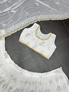 Lehenga choli blanc pour femme Prêt à porter Créateur indien Chaniya Choli Wedding Lehenga South Indian lehenga Function Wear - Product Image 4