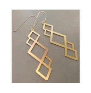 Pendientes de metal contemporáneos de moda con siluetas geométricas audaces y texturas martilladas para un aspecto llamativo de moda - Product Image 1