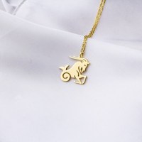 Collier Minimaliste Chrétien en Argent Sterling 925 Plaqué Or 18 carats et Rhodium, Pendentif Mignon Capricorne (Bouc) Délicat