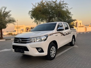 TOYOTA HILUX DOPPIA CABINA TOP GRAND TOURING 7 POSTI SUV LUXURY 4X4 USATO 2024 PRONTO PER L'ESPORTAZIONE CON CAMBIO AUTOMATICO - Product Image 2
