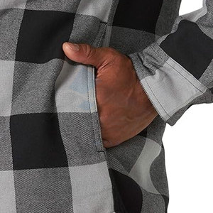 Chemise-veste doublée en sherpa à manches longues pour homme, confortable et chaude, boutonnée sur le devant, pour un style décontracté en plein air, gris buffle - Product Image 6