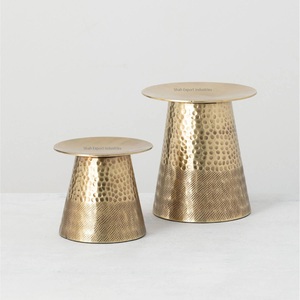 Portavelas de Pilar dorado de Metal martillado de forma redonda Vintage para el hogar y decoración de mesa de Navidad Pilar de vela - Product Image 3