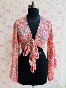 Top à nouer en soie pour femmes, fait à la main, Boho Hippie Front Tie Summer Top, Bell Sleeve Top - Product Image 3