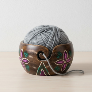 Cuenco de hilo de madera artesanal |   Estilo Antiguo, Grande y Duradero |   Soporte para Hilos Suaves para Almacenamiento de Manualidades - Product Image 2