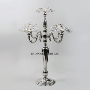 Cristal transparente y plata brillante pulido Heavy Duty Metal único elegante diseñador 5 brazos boda centro de mesa candelabro DE LA India - Product Image 4