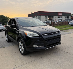 SUV/Crossover Ford Escape SE FWD 2013, jamais accidenté, en vente - Product Image 1