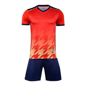 Ensemble de maillots de football personnalisés pour hommes, maillots et shorts de football en sublimation, vente en gros de maillots de football personnalisés - Product Image 3