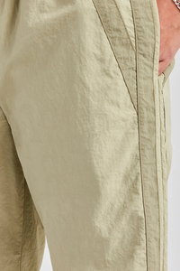 2025 hommes couleur unie à manches longues coupe-vent survêtements meilleure vente pas cher entraînement salle de sport vêtements de sport coupe-vent survêtement ensembles - Product Image 6