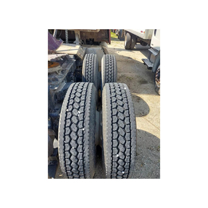 ยางรถบรรทุกโปรไฟล์ต่ำแบบไม่มียางในแนวเรเดียลขนาด295/75R22.5 16ชั้นสภาพใหม่สำหรับการใช้งานกึ่งรถบรรทุก - Product Image 2