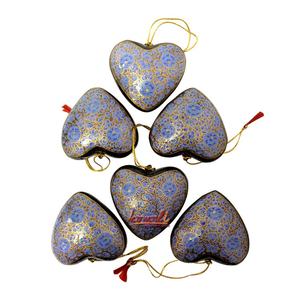 Eart-adorno de Mache de papel haped, adorno de resina - Product Image 1
