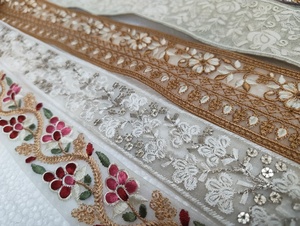 ผ้าลูกไม้ปักลายหรูหราสำหรับชุดเดรส งานแต่งงาน และการออกแบบแฟชั่น ผ้าลูกไม้ปักคุณภาพสูง รับออกแบบลวดลายและสีตามสั่ง - Product Image 5