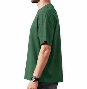 เสื้อยืดผู้ชายปักลายสีเขียว ผ้าถัก แห้งเร็ว ใส่สบายสำหรับฤดูร้อน แขนสั้น โลโก้ด้านหน้า - Product Image 4
